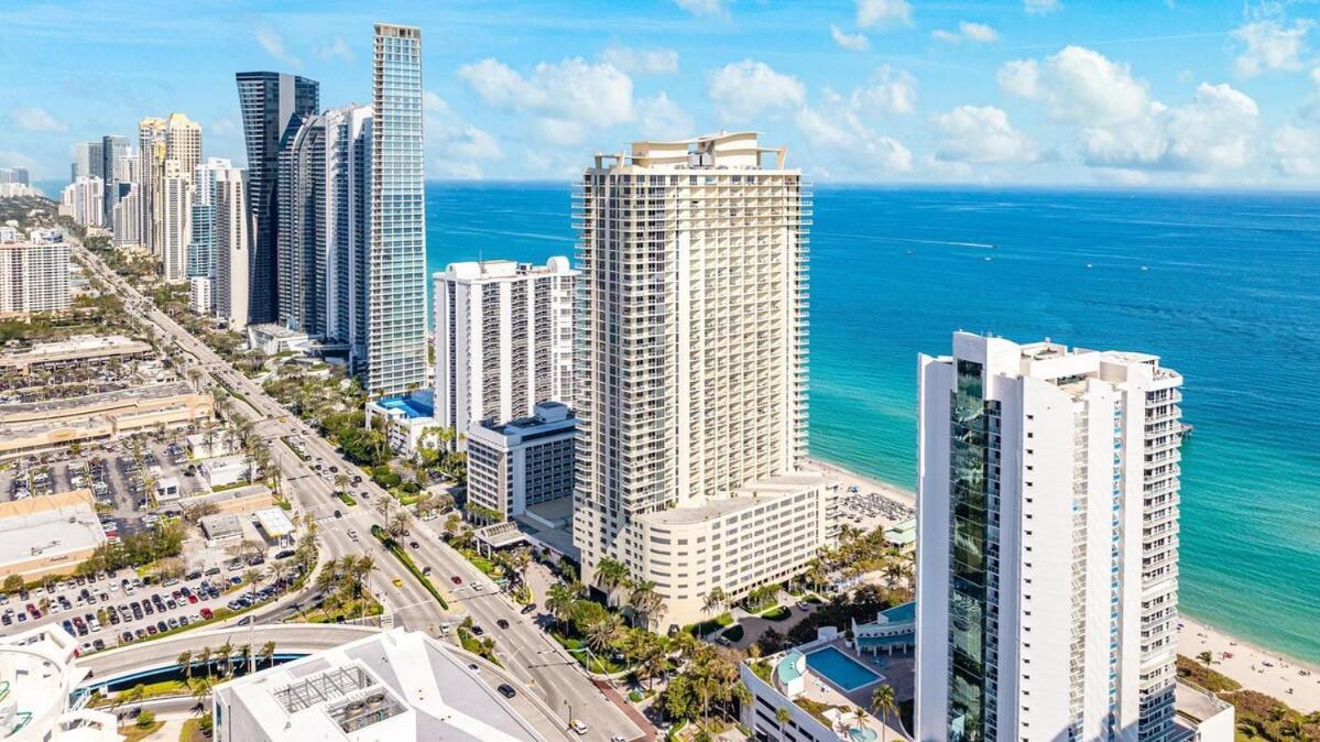 Luxury 2-Bedrooms Oceanfront Condo In Sunny Isles Sunny Isles Beach Exterior foto